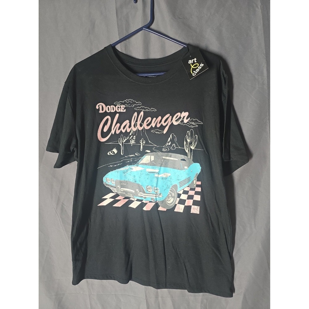 Dodge Challenger Youth XL T-shirt